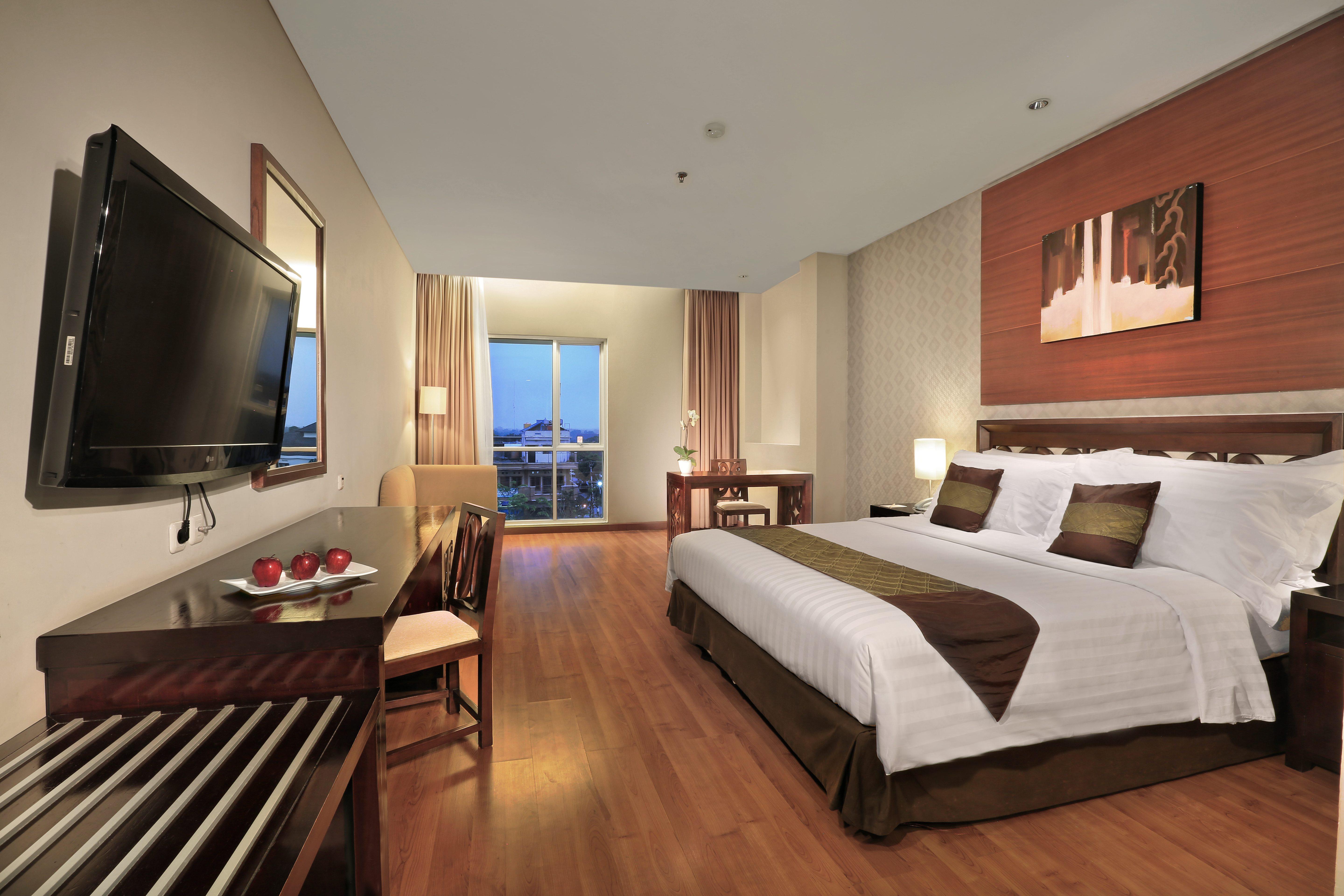 Aston Tanjung City Hotel Extérieur photo